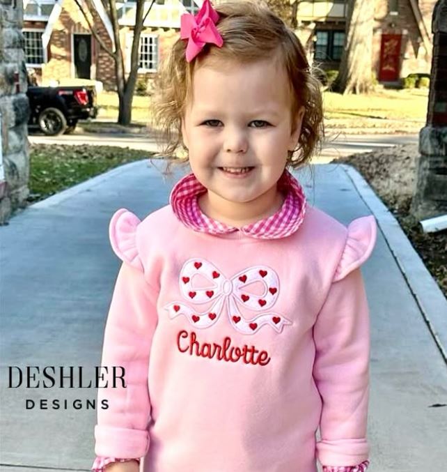 Valentines Bow Sweatshirt, Monogram Bow Sweatshirt, Monogram Valentines sweatshirt, Girls Applique Valentines Shirt, Valentines applique shirt, bow shirt