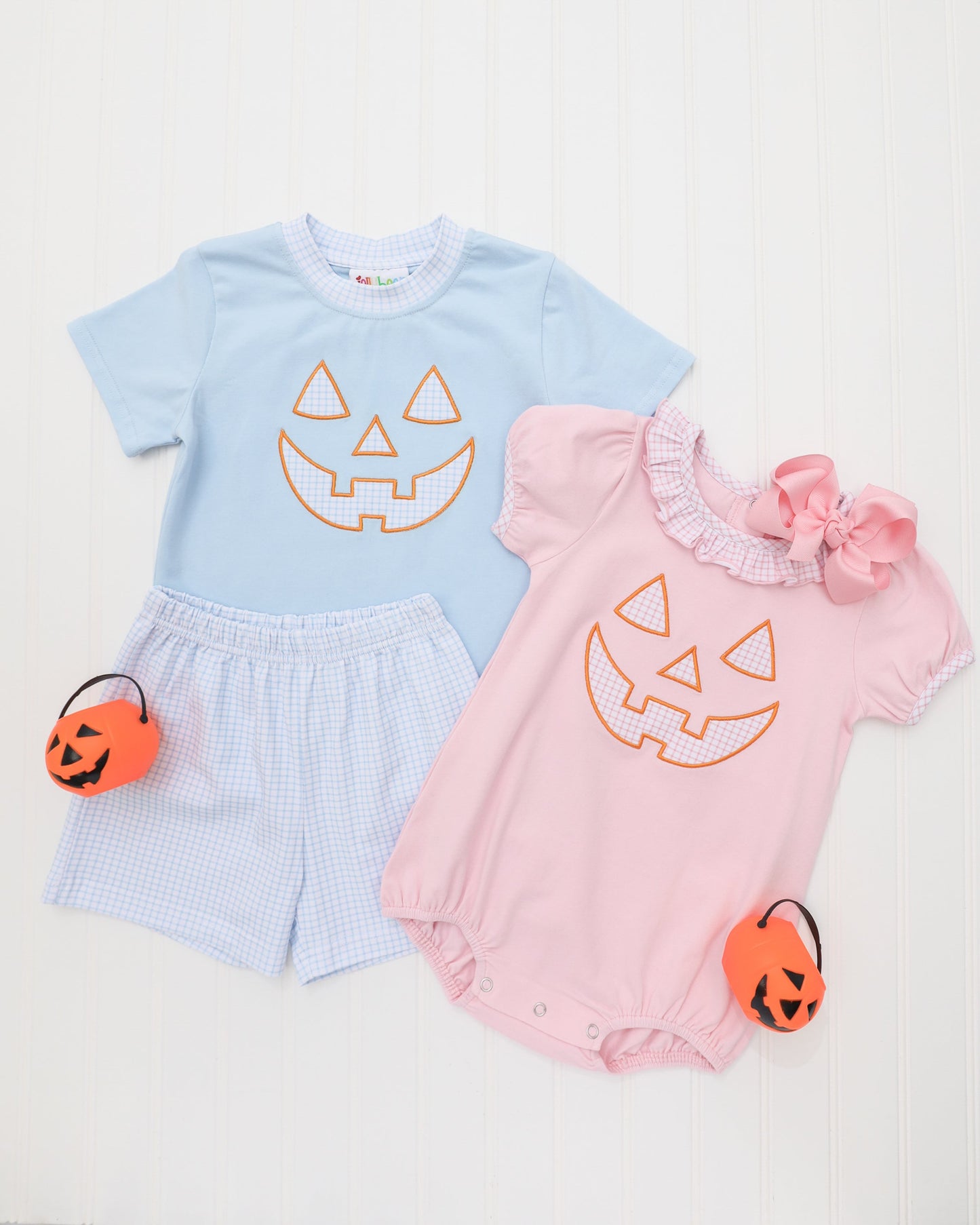 Boys Carving Cutie Short Set